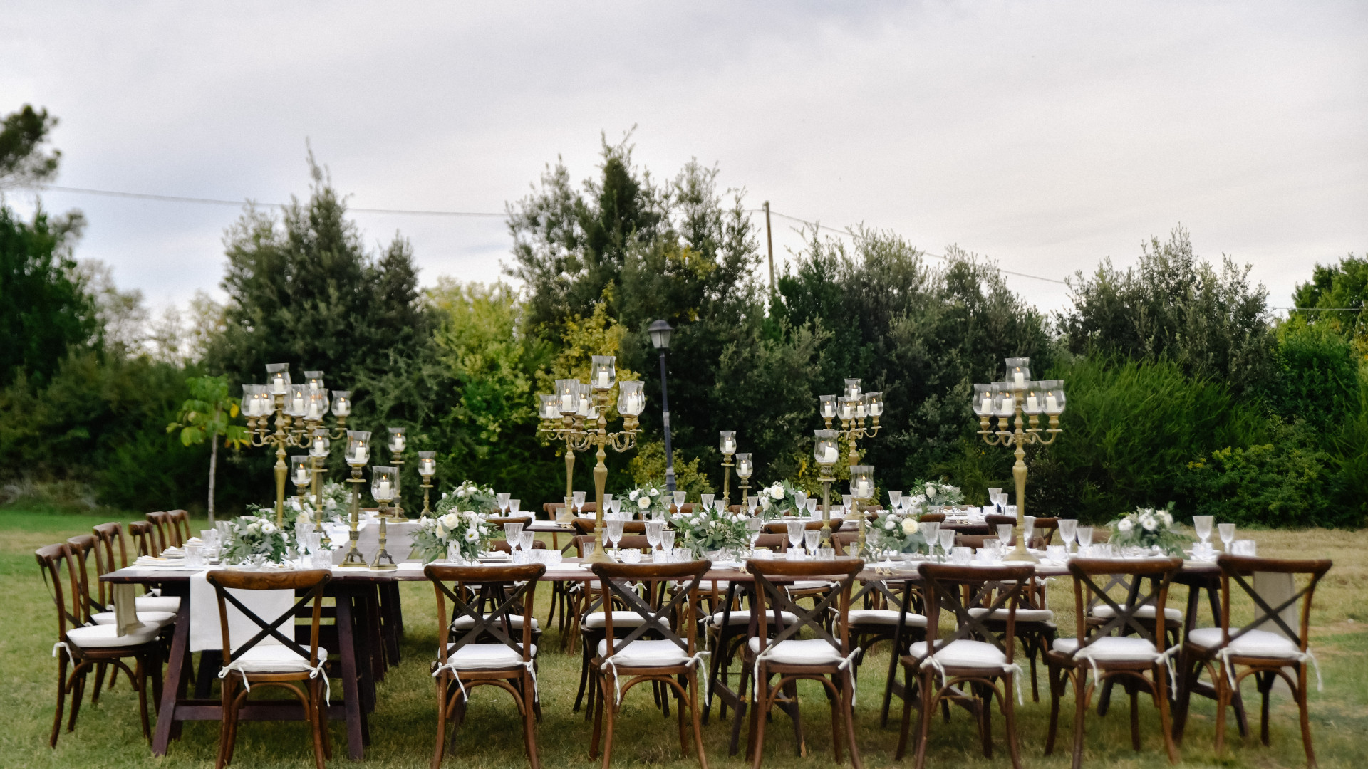 Location de mobilier pour événements : créez une ambiance unique !